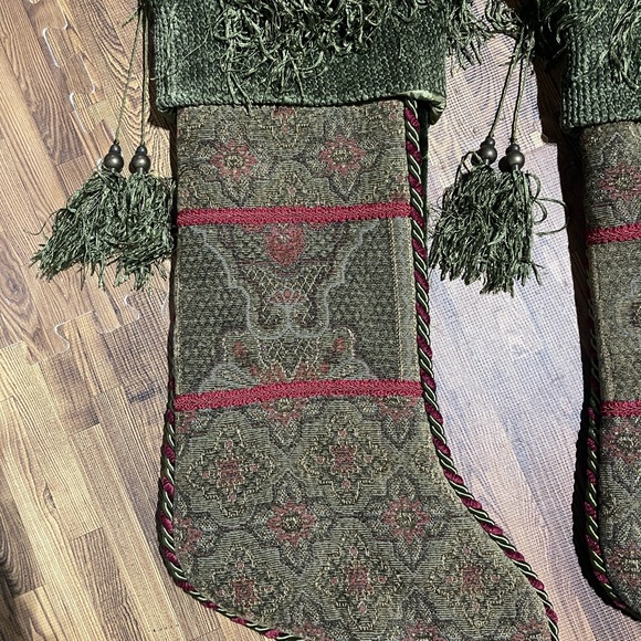 2 gorgeous Villa Bacci Christmas stockings - Picture 2 of 5